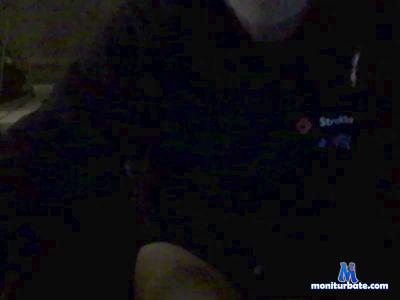 johnnd1 cam4 bisexual performer from Kingdom of the Netherlands  
