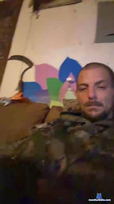 420rickie420 cam4 straight performer from United States of America cum smoke masturbation pee taboo C2C 
