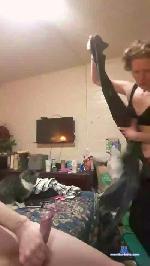 YOganjaQueen cam4 livecam show performer room profile