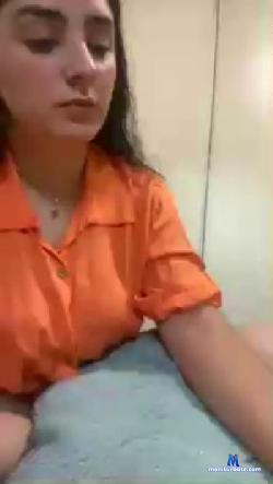 Cele233 cam4 live cam performer profile