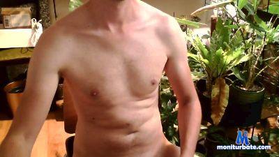 avocado111 cam4 gay performer from Federal Republic of Germany edging beard nipples 