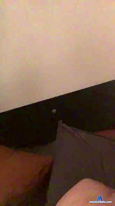Robbie54 cam4 bicurious performer from Kingdom of the Netherlands  