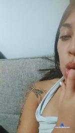 mikimaus18 cam4 livecam show performer room profile