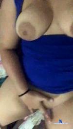 LauryJanz cam4 livecam show performer room profile