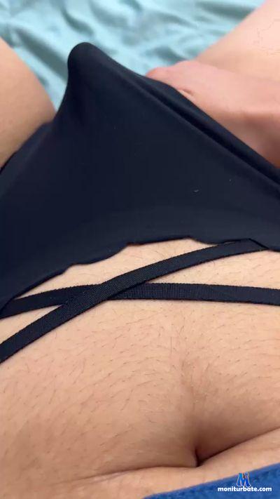 nicol442 cam4 bisexual performer from Republic of Chile  