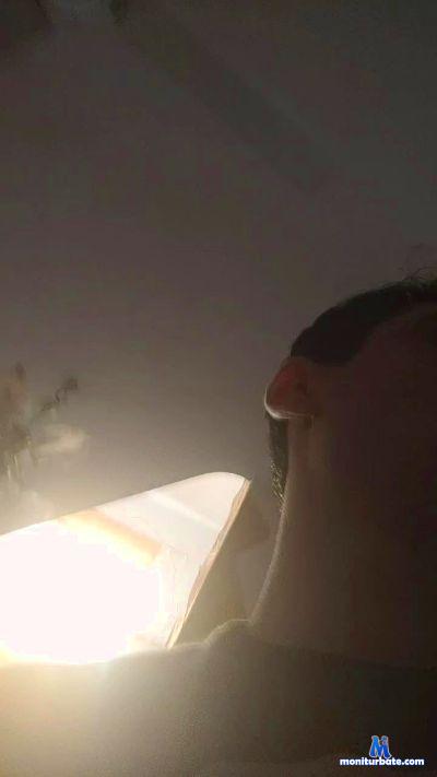 long197 cam4 gay performer from Republic of Iraq  