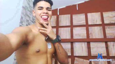 Julian_harper cam4 bisexual performer from Republic of Colombia jerkinoff tatto spinthewheel muscle 