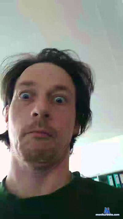 snowypaul cam4 straight performer from Federal Republic of Germany  