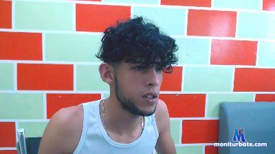 bitchlove03 cam4 unknown performer from Republic of Colombia  
