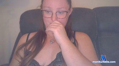 MJayDivine cam4 bicurious performer from United Kingdom of Great Britain & Northern Ireland  