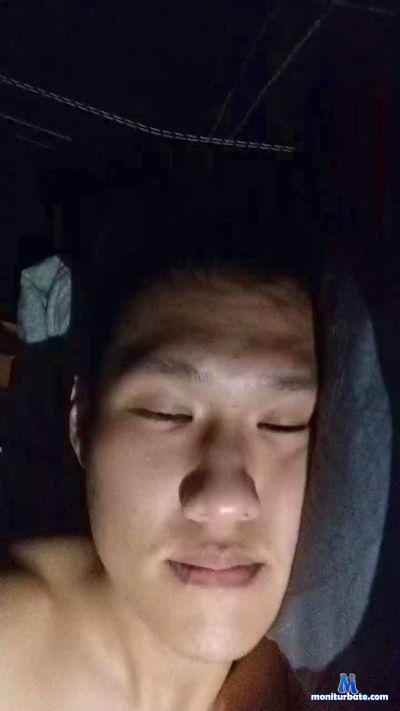 Highathigh cam4 straight performer from United States of America  