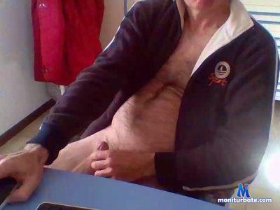 rimini1965 cam4 gay performer from Republic of Italy roleplay smelling urethral 