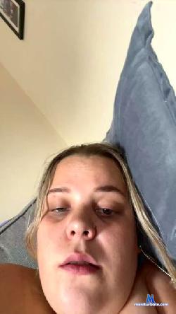 Bigtits200 cam4 live cam performer profile