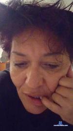 Divina77 cam4 livecam show performer room profile