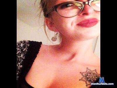 AliceMartin__ cam4 unknown performer from French Republic pornstar anal analtoys masturbation cute smoke 