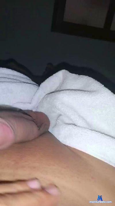 leonsito1781 cam4 bisexual performer from Republic of Colombia  