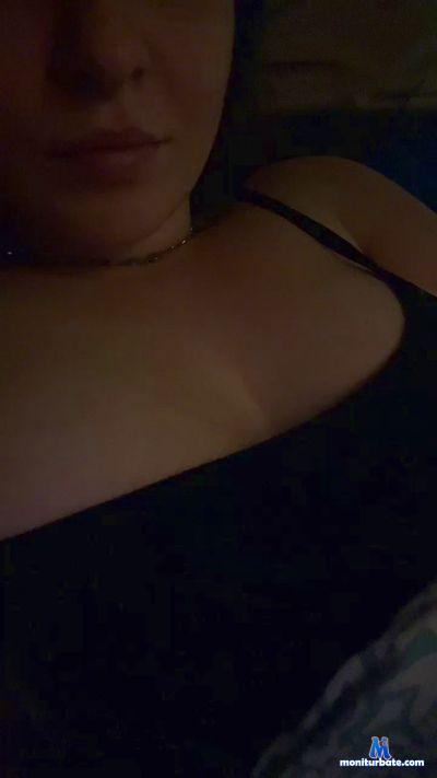 Elle0196 cam4 straight performer from Republic of Italy amateur feet pussy italy chubby 