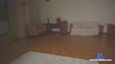 howdyholy cam4 straight performer from Kingdom of the Netherlands feet cute bigass schoolgirl masturbation ass spanking 