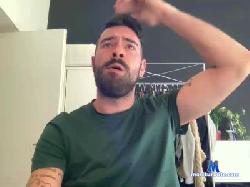Leo0_0 cam4 live cam performer profile
