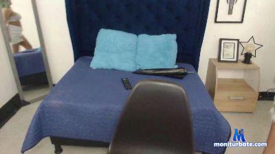 Luvishy_I cam4 bicurious performer from French Republic  