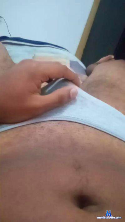 johan2813 cam4 straight performer from Republic of Colombia  