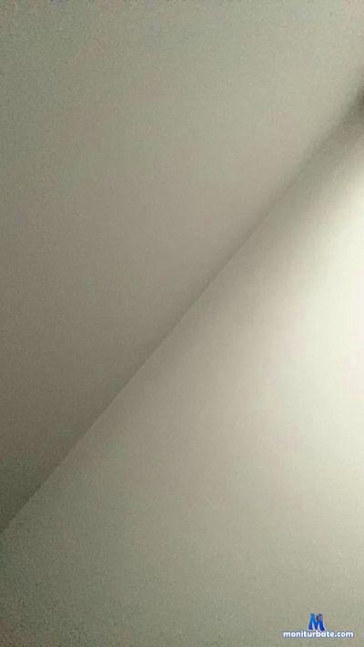 Blushbone cam4 gay performer from United States of America  