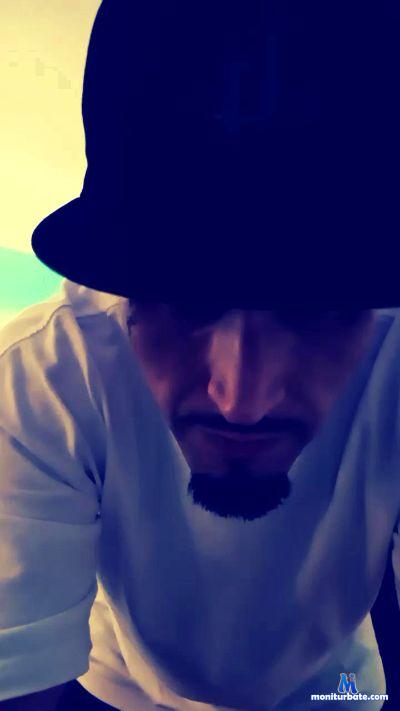 Taz_Thatup cam4 straight performer from United States of America  