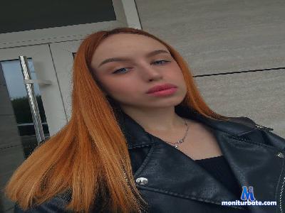 CatherineDrews cam4 bicurious performer from French Republic  