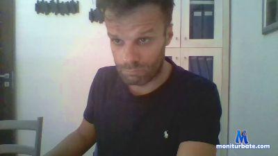 frocetto69 cam4 gay performer from Republic of Italy  