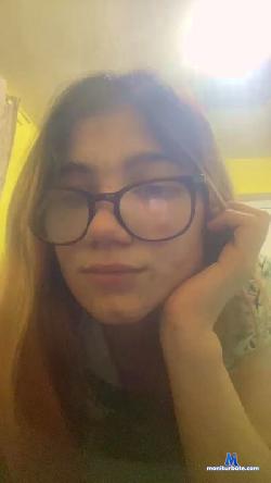 simplegirl18 cam4 live cam performer profile