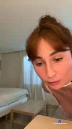 Connoraa cam4 livecam show performer room profile