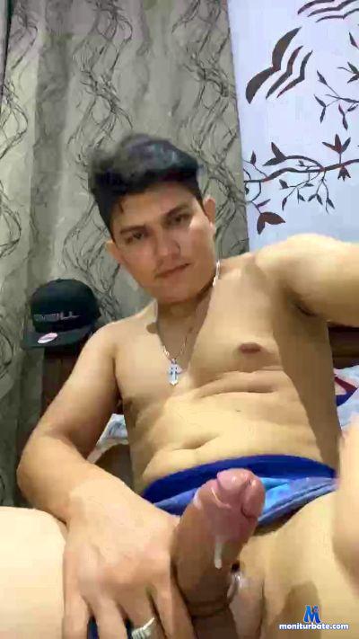 ale_sex24 cam4 straight performer from Republic of Colombia rollthedice 