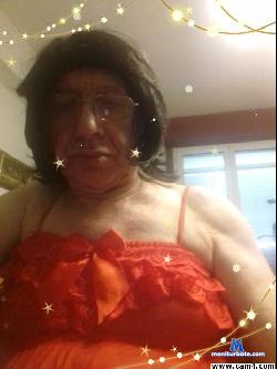 carlatravestita cam4 live cam performer profile