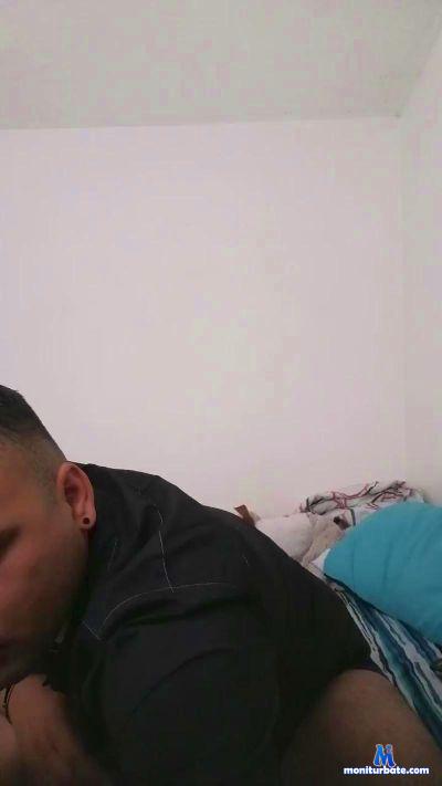 emma_aroa cam4 straight performer from Argentine Republic rollthedice 