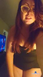 Phatgirly cam4 livecam show performer room profile