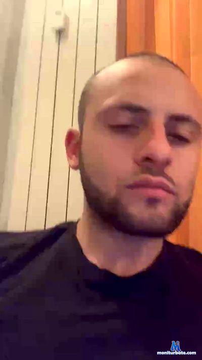 BodyDavide cam4 straight performer from Republic of Italy  