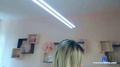 tonimadrid451 cam4 bicurious performer from Kingdom of Spain  