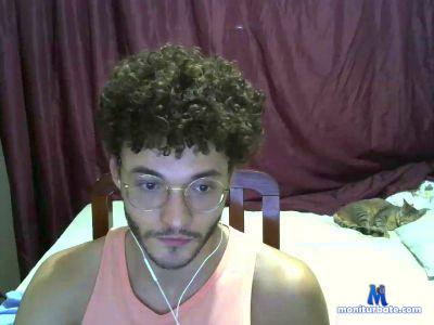 oAquariuSo cam4 gay performer from Federative Republic of Brazil  