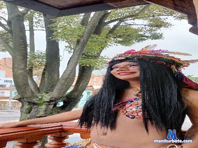 Amazoniangoddes cam4 bisexual performer from Republic of Colombia feet anal pee femdom striptease analtoys masturbation 