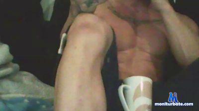 Keven1975 cam4 bisexual performer from Canada  