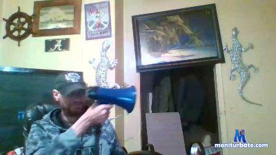 Slut4u2use76 cam4 bisexual performer from United States of America  