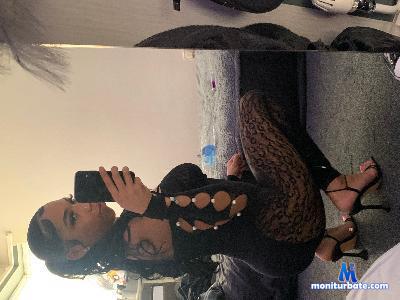 brattybarbi33 cam4 bisexual performer from United Kingdom of Great Britain & Northern Ireland feet bdsm teen bisexual ebony amateur 