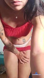 kim332 cam4 livecam show performer room profile