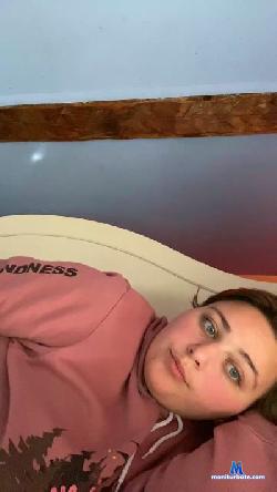 Babygirl0111 cam4 live cam performer profile