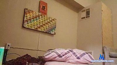 niki290 cam4 bisexual performer from United States of America  