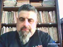 Chiqui8 cam4 live cam performer profile