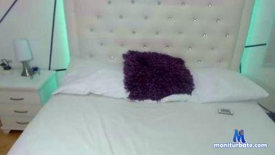 evelyn_85 cam4 bisexual performer from United States of America  