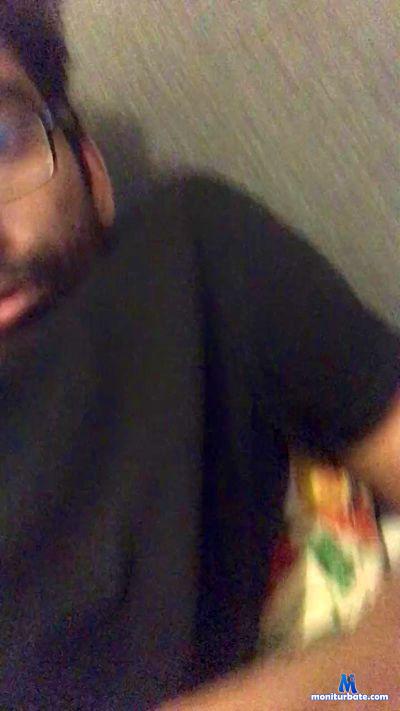 chandum1389 cam4 straight performer from Republic of India  