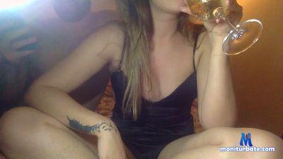 girl207 cam4 bisexual performer from Republic of Italy  