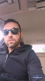 Markus9hot cam4 livecam show performer room profile